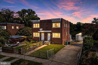 1814 LONGFORD DR, Hyattsville, MD 20782
