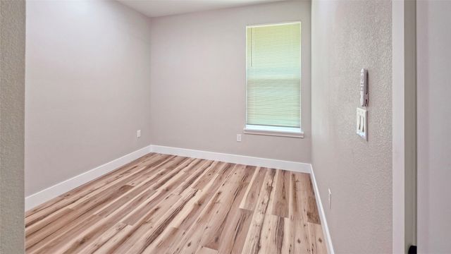 6132 Inca Drive, Mabank, TX 75156