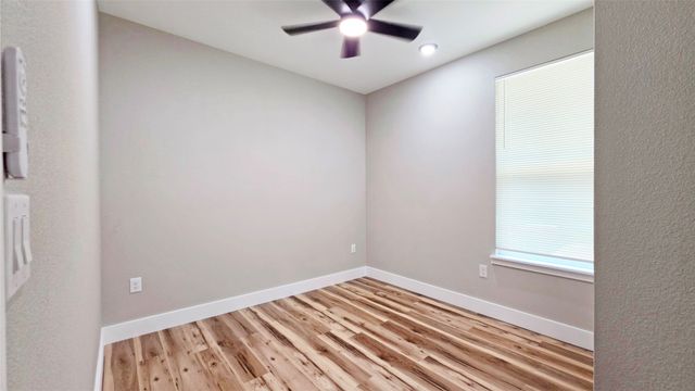 6132 Inca Drive, Mabank, TX 75156