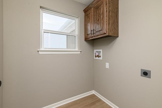 15636 Sheridan Court, Basehor, KS 66007