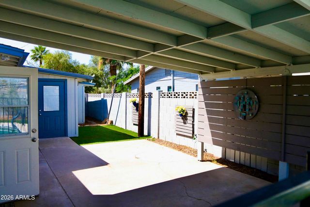 3824 N 8TH Avenue, Phoenix, AZ 85013