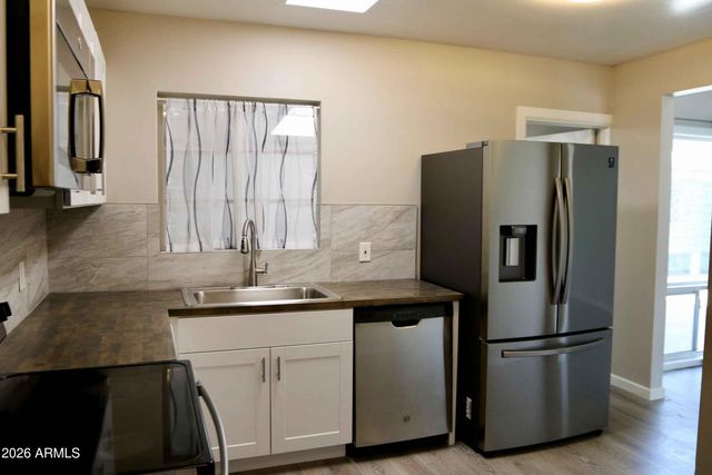 3824 N 8TH Avenue, Phoenix, AZ 85013