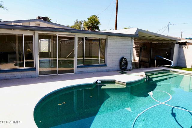 3824 N 8TH Avenue, Phoenix, AZ 85013