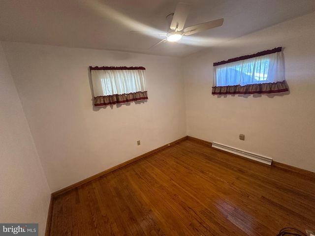 316 MOUL AVE, Hanover, PA 17331