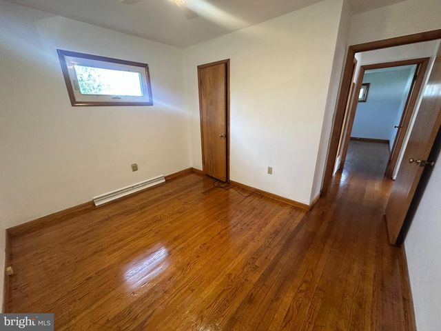 316 MOUL AVE, Hanover, PA 17331