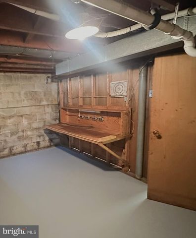 316 MOUL AVE, Hanover, PA 17331