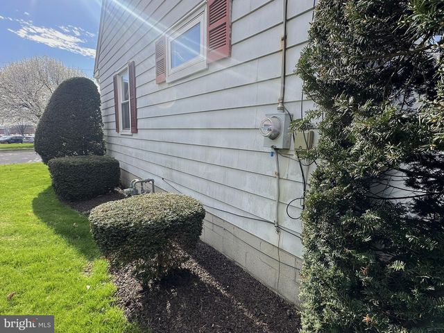 316 MOUL AVE, Hanover, PA 17331