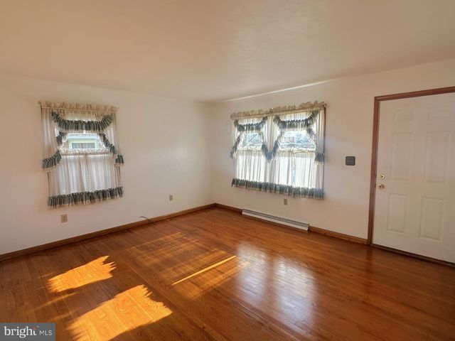 316 MOUL AVE, Hanover, PA 17331