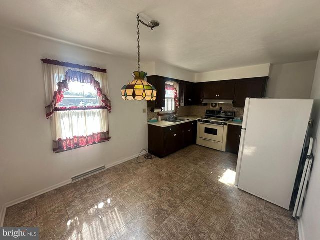 316 MOUL AVE, Hanover, PA 17331