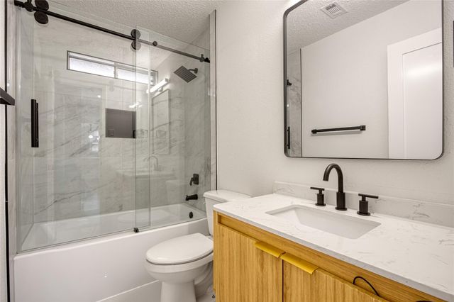 5802 Chrystell Lane, Houston, TX 77092