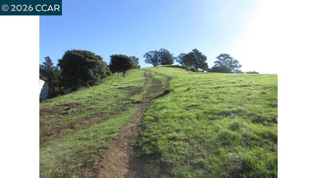 0 Crest Ave, Richmond, CA 94801