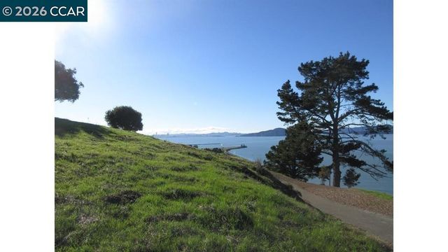 0 Crest Ave, Richmond, CA 94801
