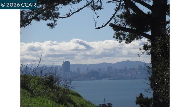 0 Crest Ave, Richmond, CA 94801