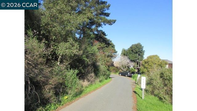 0 Crest Ave, Richmond, CA 94801