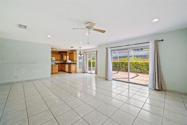 3320 Brussels Ave, Cooper City, FL 33026