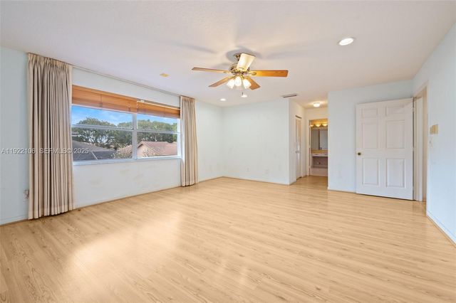 3320 Brussels Ave, Cooper City, FL 33026