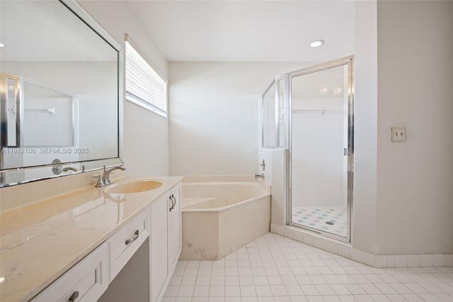 3320 Brussels Ave, Cooper City, FL 33026