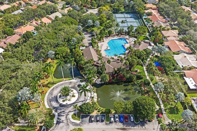 3320 Brussels Ave, Cooper City, FL 33026