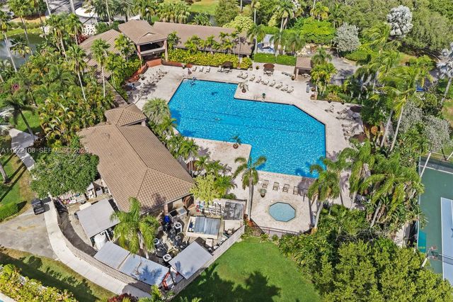 3320 Brussels Ave, Cooper City, FL 33026