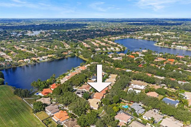 3320 Brussels Ave, Cooper City, FL 33026