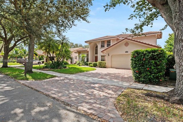 3320 Brussels Ave, Cooper City, FL 33026