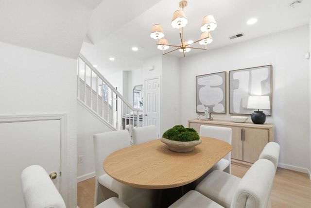 141 Laurel Way, Mountain View, CA 94040