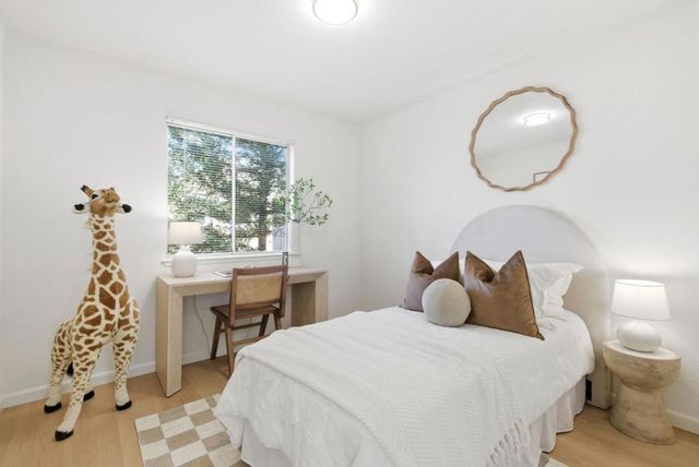 141 Laurel Way, Mountain View, CA 94040