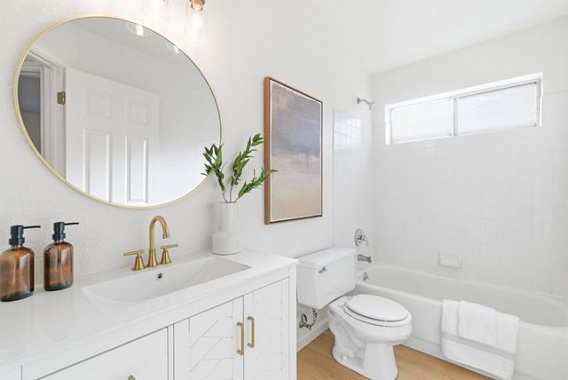 141 Laurel Way, Mountain View, CA 94040