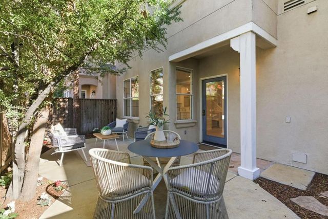 141 Laurel Way, Mountain View, CA 94040