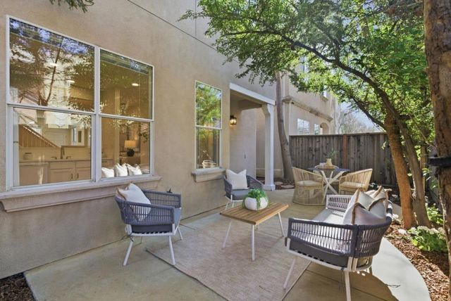 141 Laurel Way, Mountain View, CA 94040