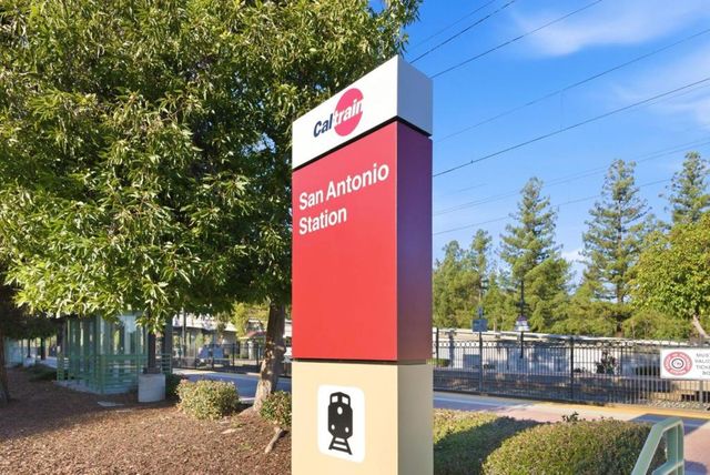 141 Laurel Way, Mountain View, CA 94040