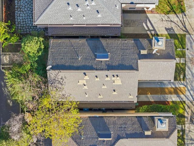 141 Laurel Way, Mountain View, CA 94040