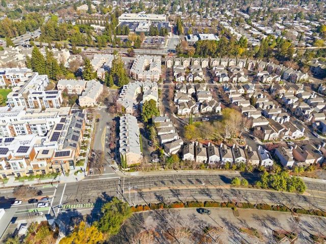 141 Laurel Way, Mountain View, CA 94040