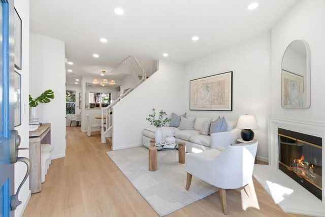 141 Laurel Way, Mountain View, CA 94040