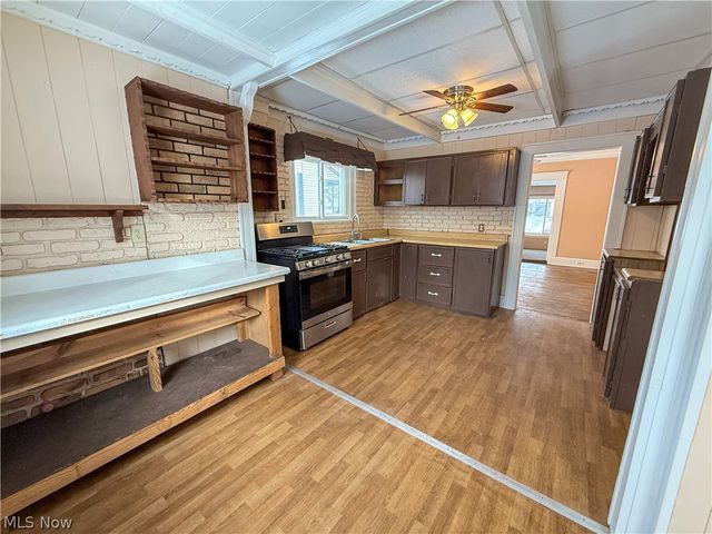 2140 12th Street, Akron, OH 44314