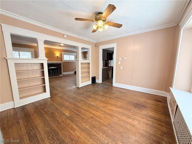 2140 12th Street, Akron, OH 44314