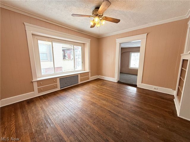 2140 12th Street, Akron, OH 44314