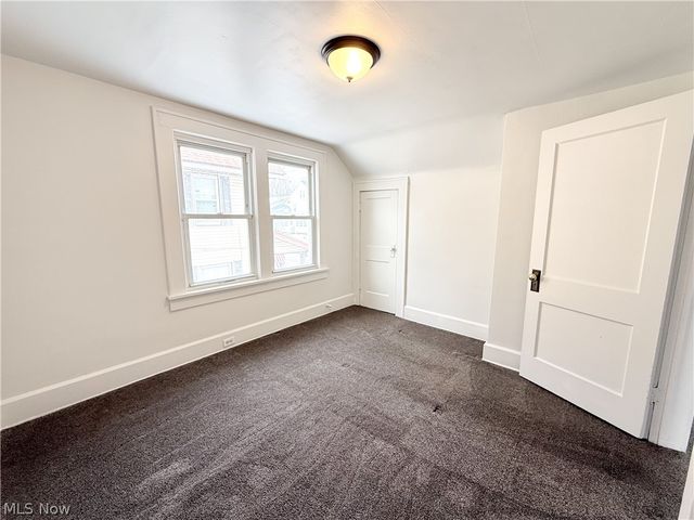 2140 12th Street, Akron, OH 44314