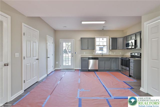 903 North Graham Street, Allentown City, PA 18109