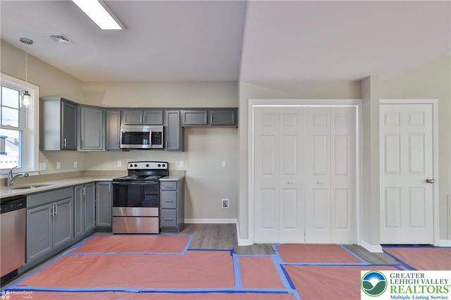 903 North Graham Street, Allentown City, PA 18109