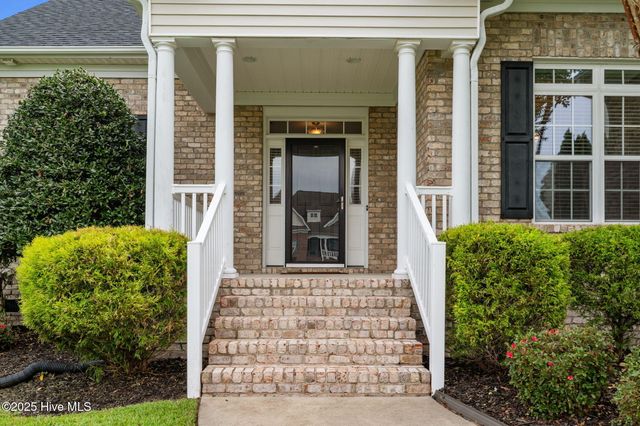 2243 Black Horse Lane, Winterville, NC 28590