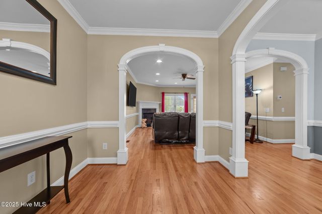 2243 Black Horse Lane, Winterville, NC 28590