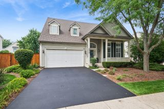 2975 Adamson Drive, Geneva, IL 60134
