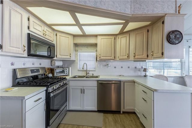 11611 Oakdale DR # 458, Fort Myers, FL 33908