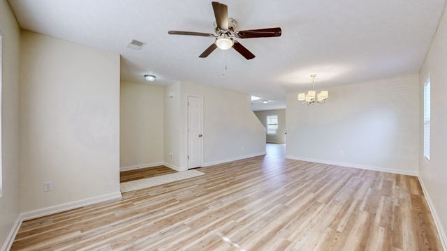 2131 Carlton Ln, Thompsons Station, TN 37179