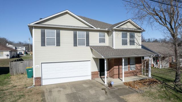 2131 Carlton Ln, Thompsons Station, TN 37179