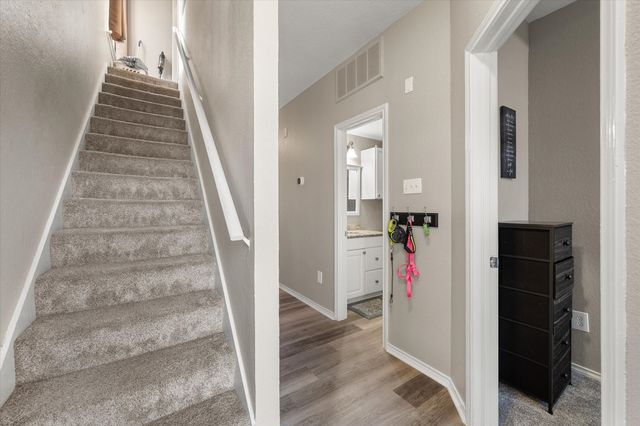 1933 Island Circle A201, Tool, TX 75143