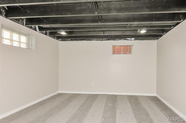 535 Ryan Drive, Hazelwood, MO 63031