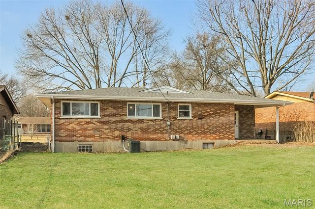 535 Ryan Drive, Hazelwood, MO 63031