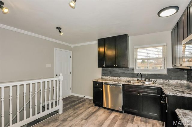 535 Ryan Drive, Hazelwood, MO 63031